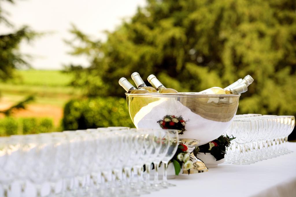 Chateau Fombrauge Saint-Christophe-des-Bardes Bagian luar foto