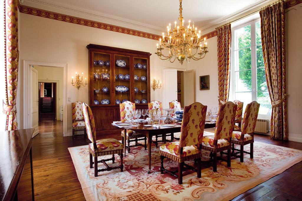 Chateau Fombrauge Saint-Christophe-des-Bardes Bagian luar foto