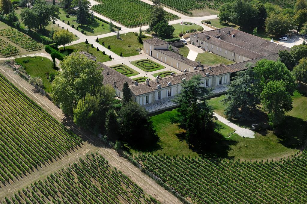 Chateau Fombrauge Saint-Christophe-des-Bardes Bagian luar foto