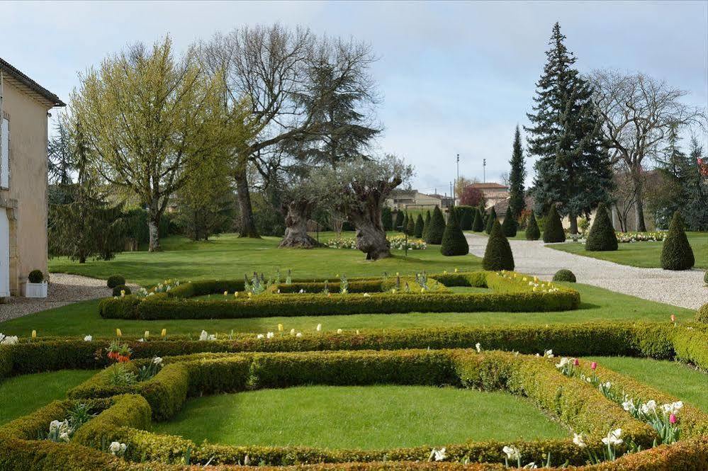 Chateau Fombrauge Saint-Christophe-des-Bardes Bagian luar foto